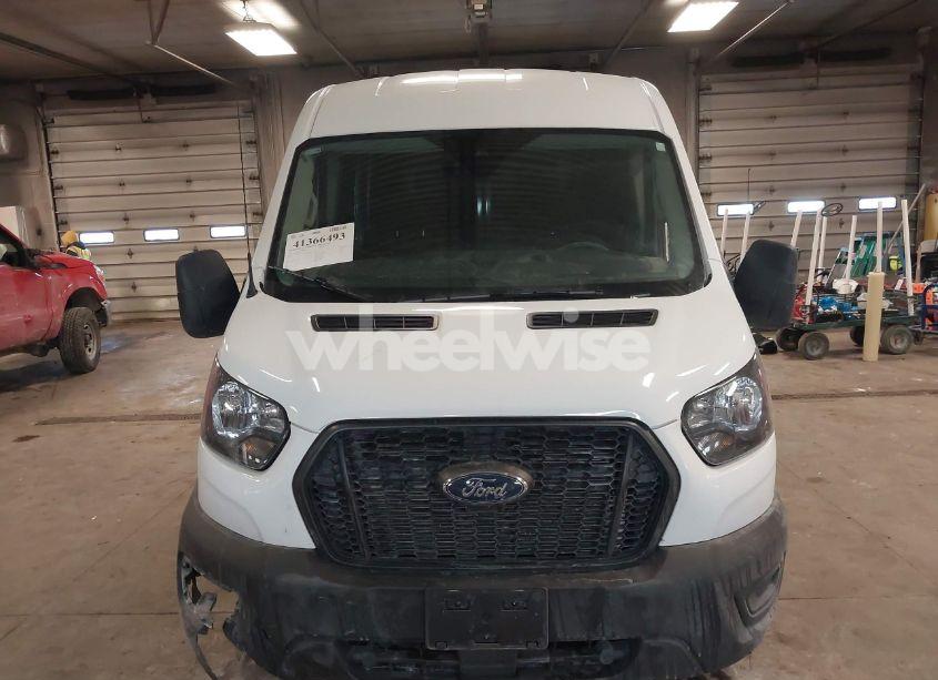Photo 13 of 2023 Ford Transit-250 N/A (VIN 1FTBR1C80PKB95490)