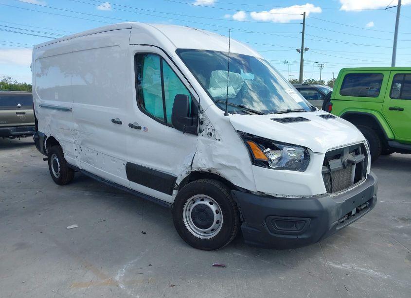 2020 Ford Transit-250 CARGO VAN (VIN 1FTBR1C81LKA06369) main photo