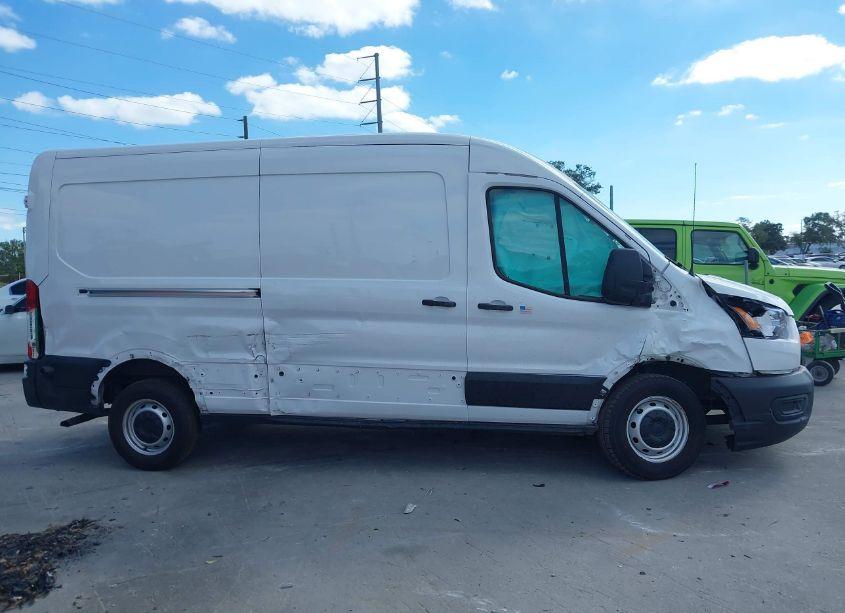 Photo 13 of 2020 Ford Transit-250 CARGO VAN (VIN 1FTBR1C81LKA06369)