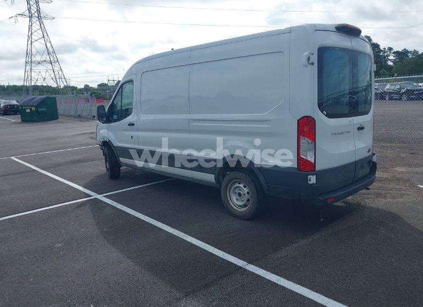 Photo 3 of 2022 Ford Transit-250 N/A (VIN 1FTBR1C83NKA81478)
