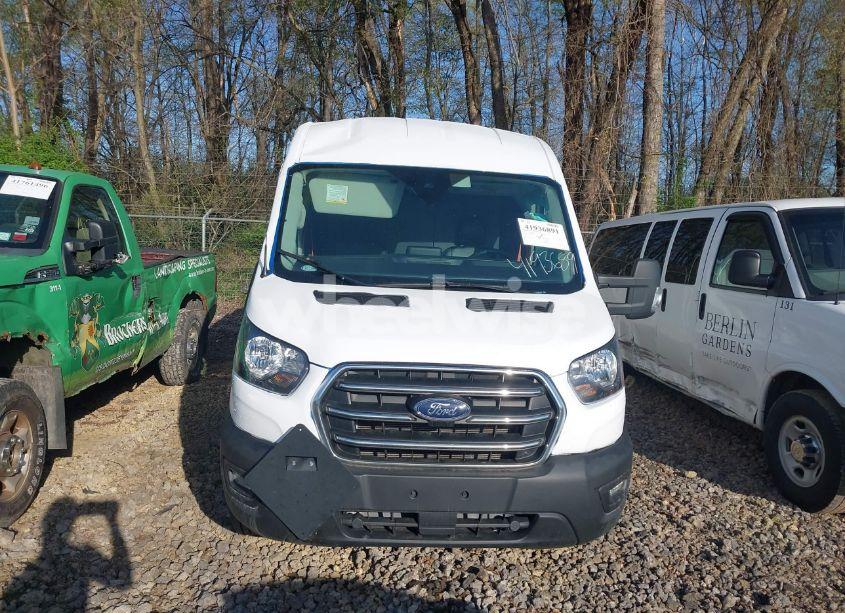 Photo 13 of 2020 Ford Transit-250 N/A (VIN 1FTBR1C84LKB56363)