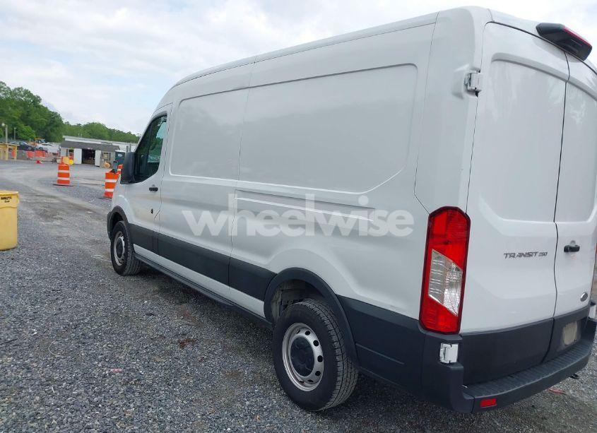 Photo 3 of 2022 Ford Transit-250 N/A (VIN 1FTBR1C85NKA74578)