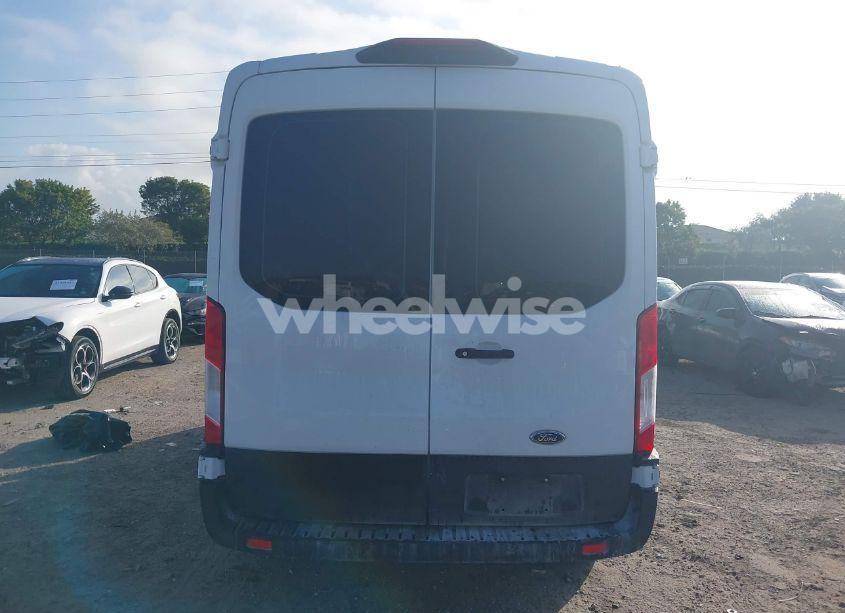 Photo 17 of 2021 Ford Transit-250 (VIN 1FTBR1C86MKA91940)
