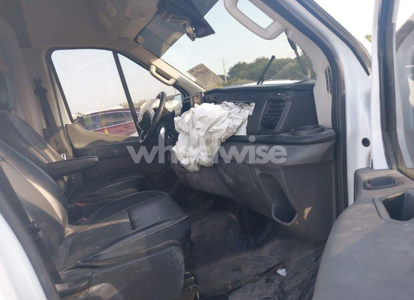 Photo 5 of 2021 Ford Transit-250 (VIN 1FTBR1C86MKA91940)