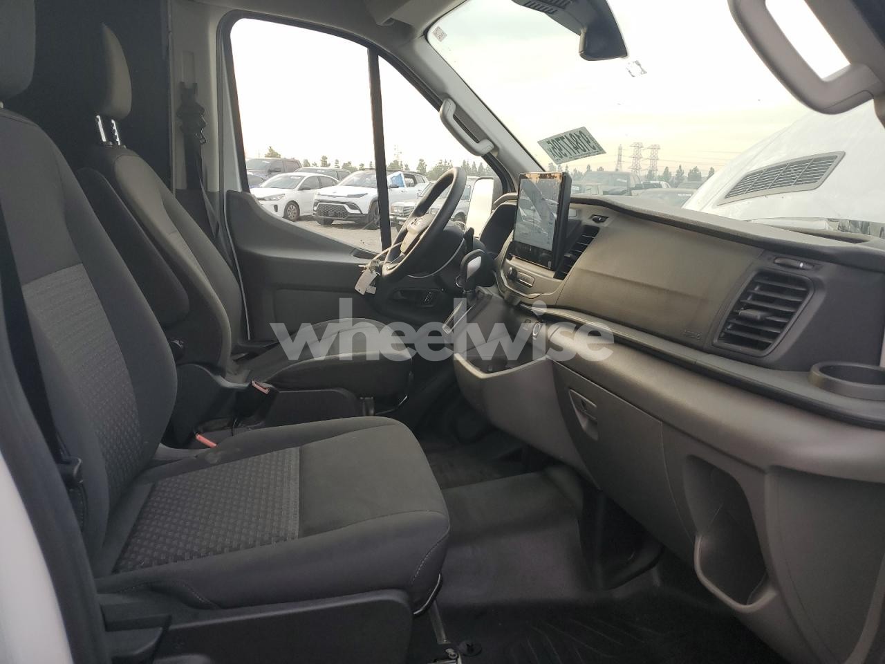 Photo 10 of 2024 FORD TRANSIT T-250 DELIVERY VAN N/A (VIN 1FTBR1C87RKB66569)