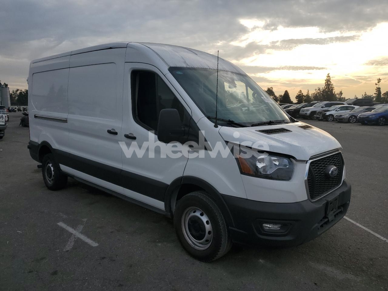 Photo 4 of 2024 FORD TRANSIT T-250 DELIVERY VAN N/A (VIN 1FTBR1C87RKB66569)