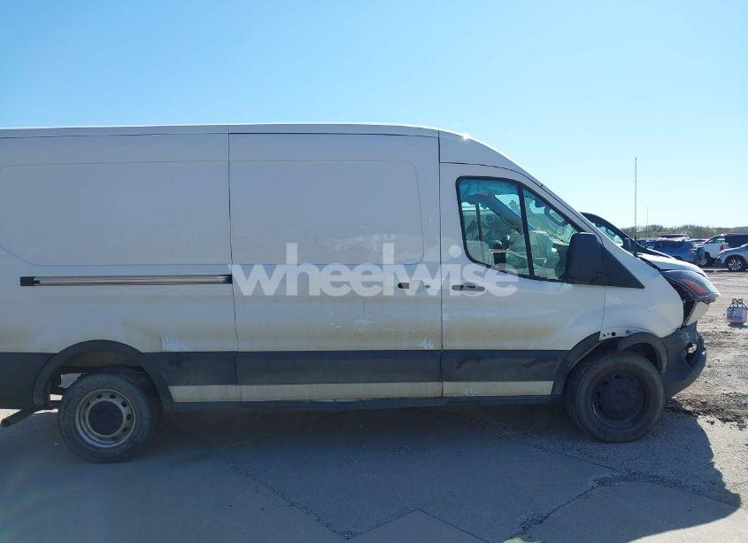 Photo 12 of 2020 Ford Transit-250 N/A (VIN 1FTBR1C88LKB71691)