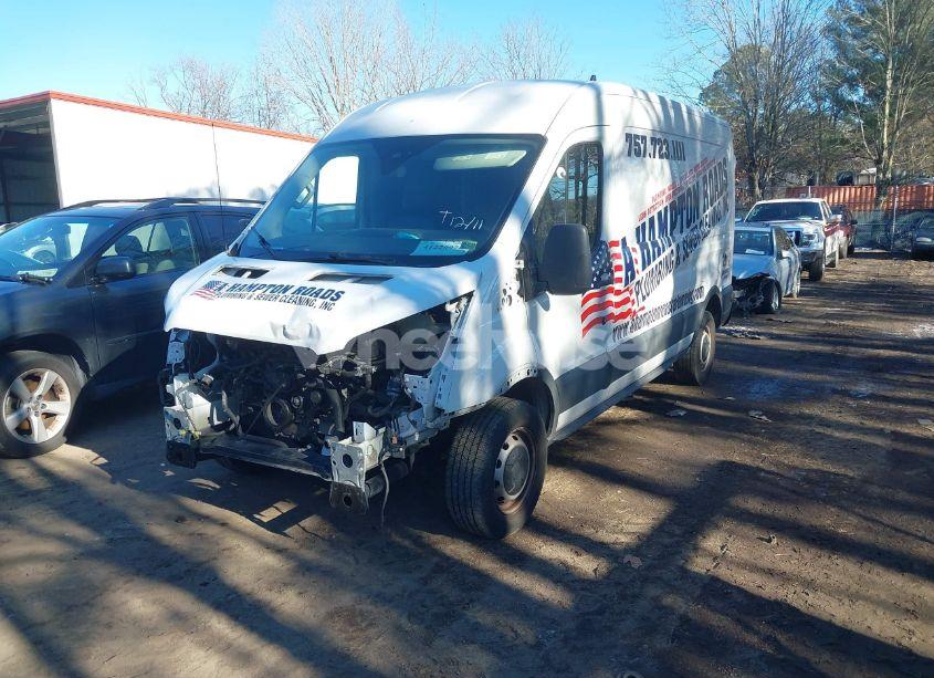 Photo 2 of 2020 Ford Transit-250 N/A (VIN 1FTBR1C89LKB20314)