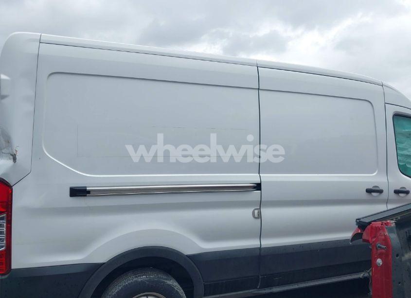 Photo 13 of 2022 Ford Transit-250 N/A (VIN 1FTBR1CG2NKA12529)
