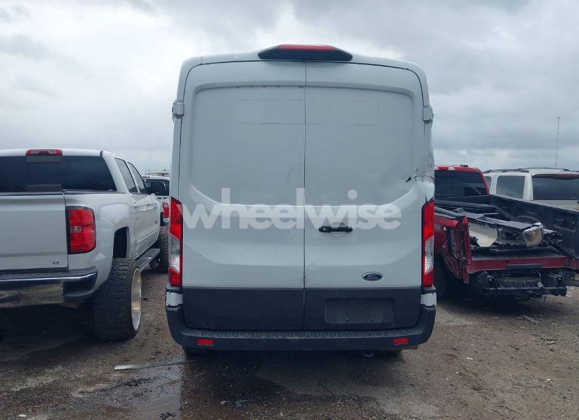 Photo 16 of 2022 Ford Transit-250 N/A (VIN 1FTBR1CG2NKA12529)