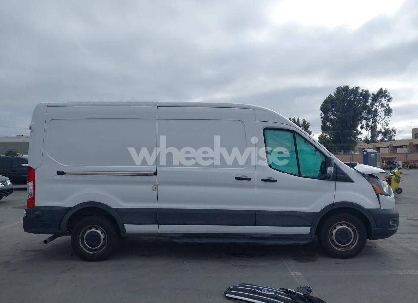 Photo 14 of 2020 Ford Transit-250 N/A (VIN 1FTBR1CG5LKB66925)