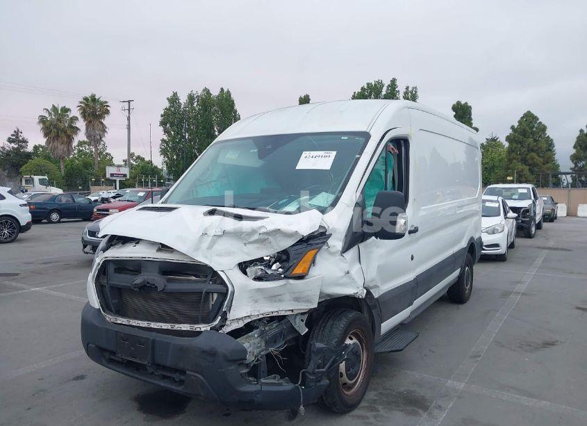 Photo 6 of 2020 Ford Transit-250 N/A (VIN 1FTBR1CG5LKB66925)