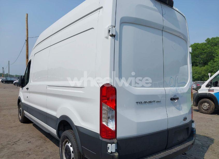 Photo 3 of 2023 Ford Transit-250 N/A (VIN 1FTBR1X82PKA12343)
