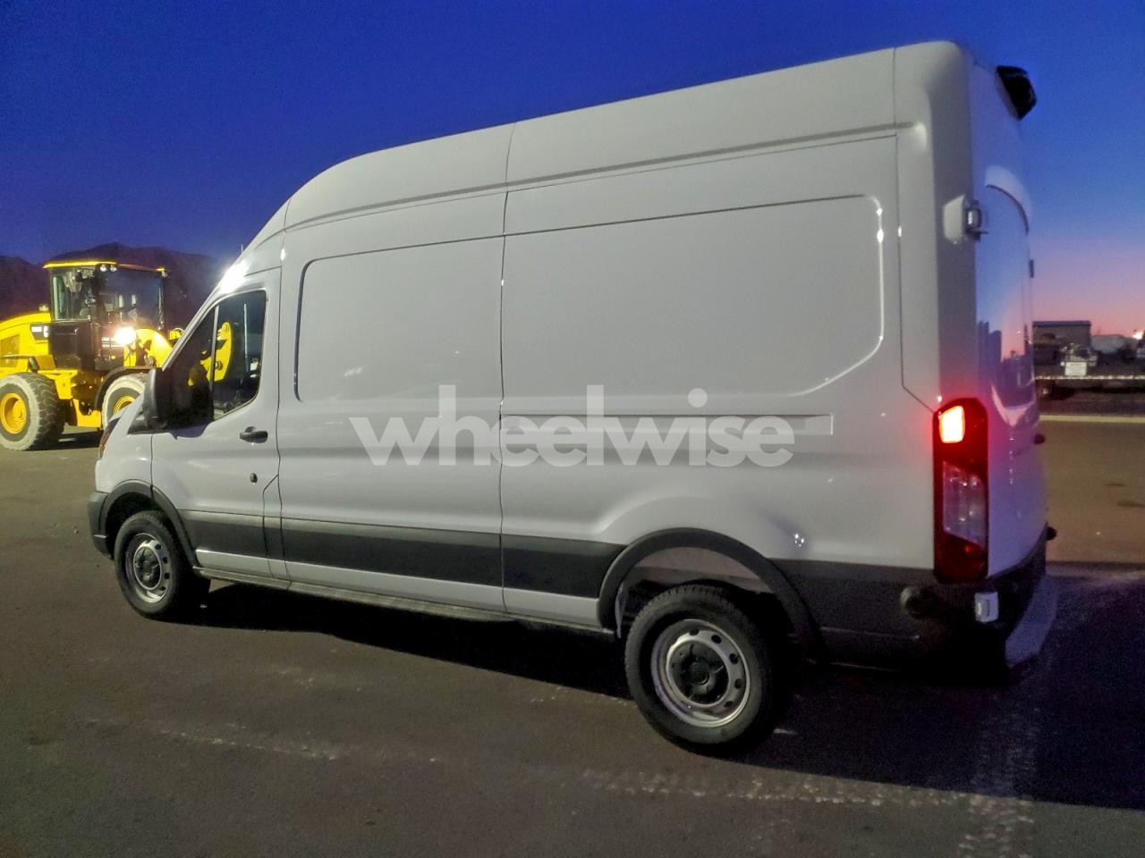 Photo 2 of 2025 FORD TRANSIT 250 DELIVERY VAN (VIN 1FTBR1X82SKB11995)