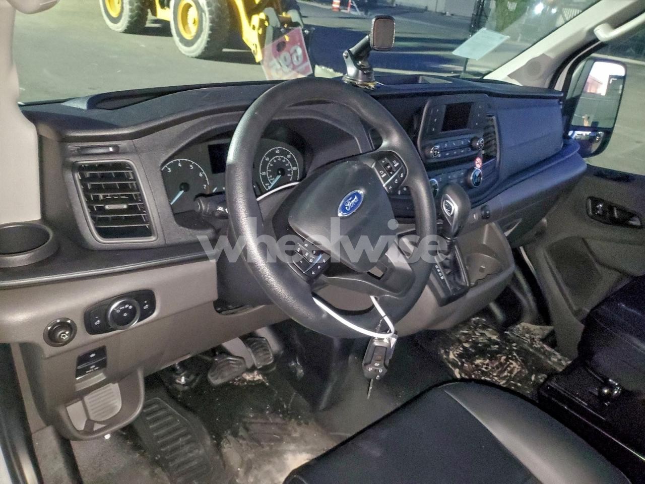 Photo 8 of 2025 FORD TRANSIT 250 DELIVERY VAN (VIN 1FTBR1X82SKB11995)