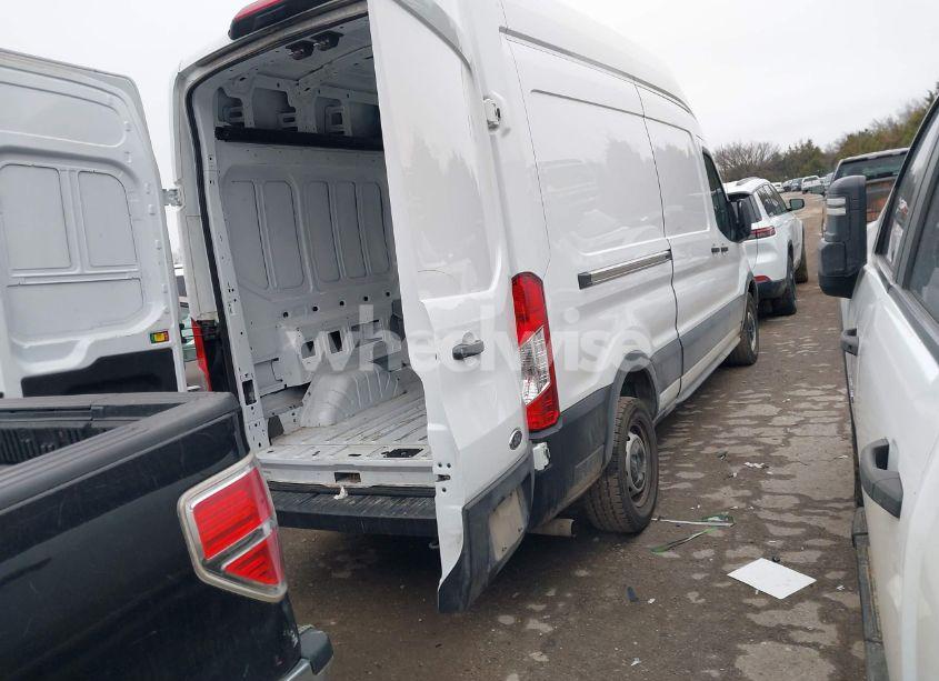 Photo 4 of 2022 Ford Transit-250 N/A (VIN 1FTBR1X84NKA82407)