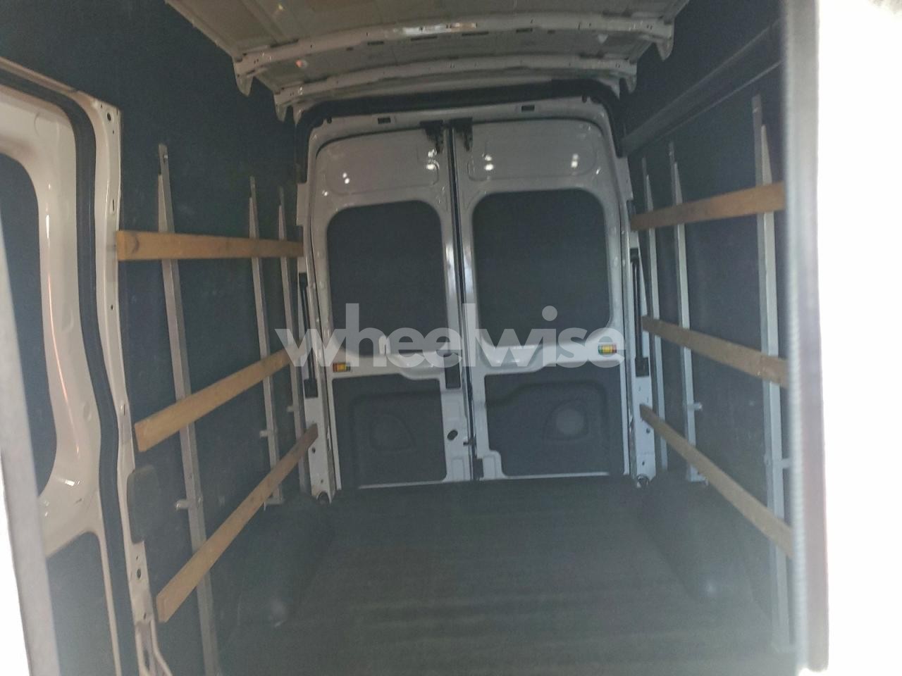 Photo 10 of 2022 FORD TRANSIT T-250 (VIN 1FTBR1X86NKA23536)