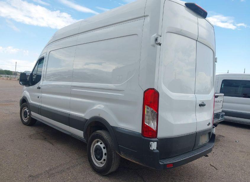 Photo 3 of 2021 Ford Transit-250 (VIN 1FTBR1X87MKA68760)