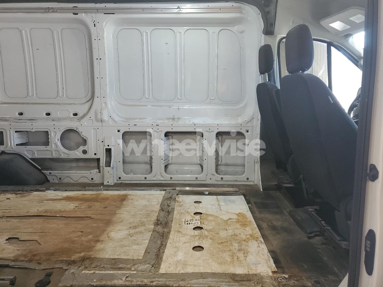 Photo 11 of 2021 FORD TRANSIT T-250 (VIN 1FTBR1X87MKA84103)