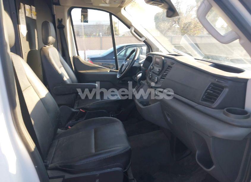 Photo 5 of 2022 Ford Transit-250 CARGO VAN (VIN 1FTBR1X87NKA27675)