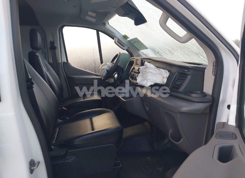 Photo 5 of 2020 Ford Transit-250 N/A (VIN 1FTBR1Y80LKB45384)