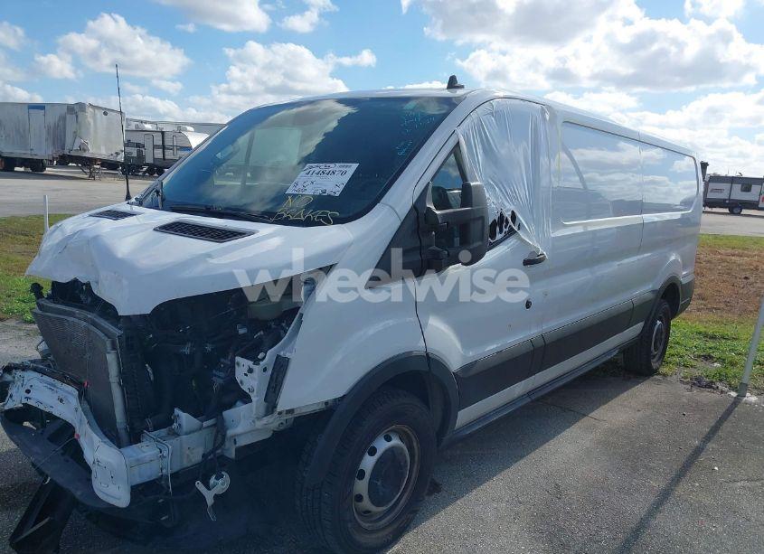 Photo 2 of 2022 Ford Transit-250 N/A (VIN 1FTBR1Y80NKA08397)