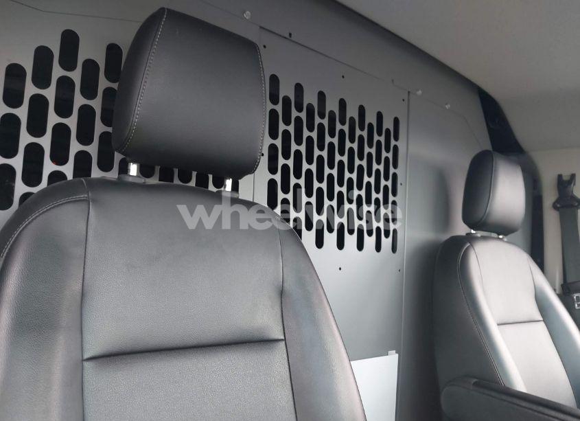 Photo 7 of 2022 Ford Transit-250 N/A (VIN 1FTBR1Y80NKA08397)