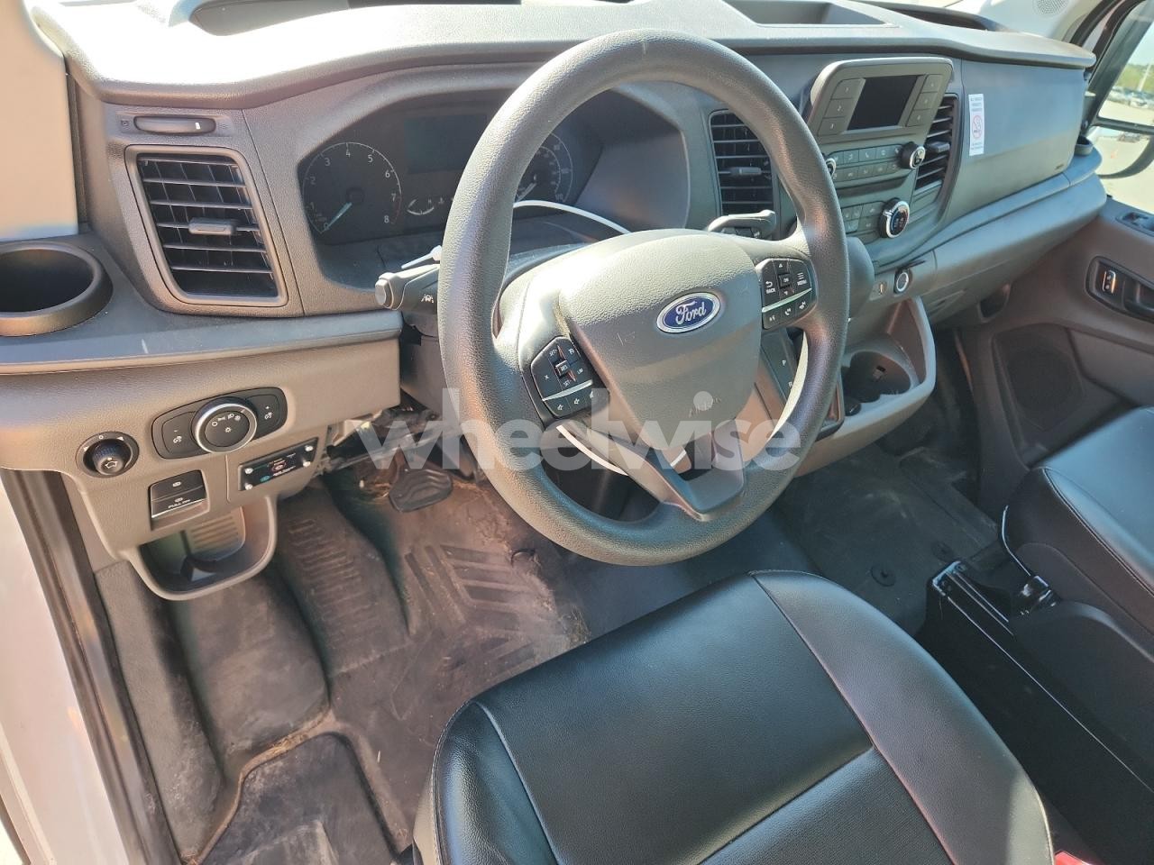 Photo 8 of 2024 FORD TRANSIT T-250 UTILITY / SERVICE VAN (VIN 1FTBR1Y80RKB01880)