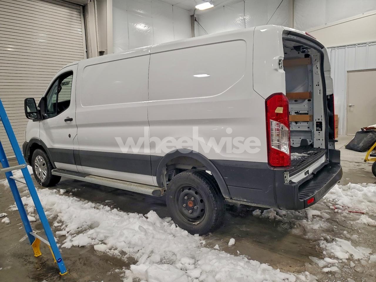 Photo 2 of 2024 FORD TRANSIT T-250 (VIN 1FTBR1Y81RKB03704)
