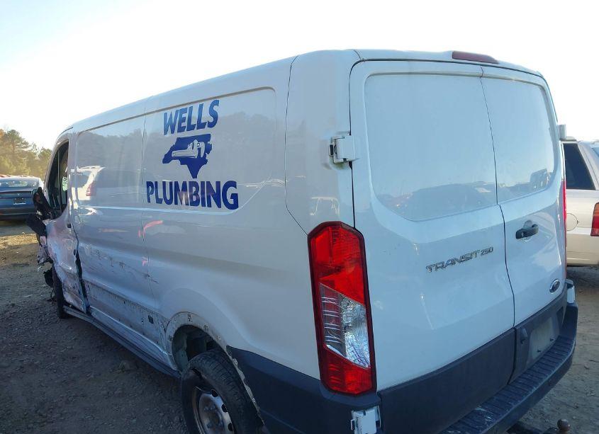 Photo 3 of 2020 Ford Transit-250 CARGO VAN (VIN 1FTBR1Y83LKB45251)