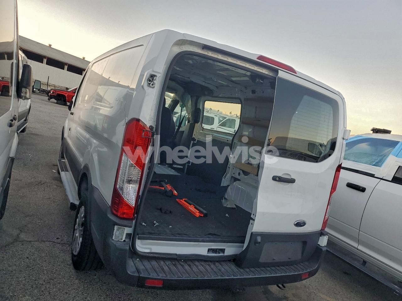Photo 2 of 2025 FORD TRANSIT 250 DELIVERY VAN (VIN 1FTBR1Y84SKA49515)