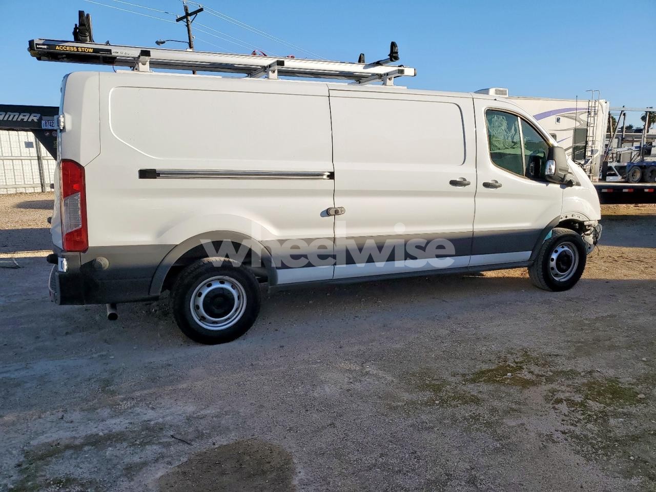 Photo 3 of 2024 FORD TRANSIT UTILITY / SERVICE VAN (VIN 1FTBR1Y85RKB86912)