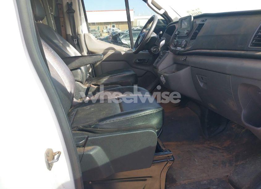 Photo 8 of 2020 Ford Transit-250 N/A (VIN 1FTBR1Y86LKA30515)