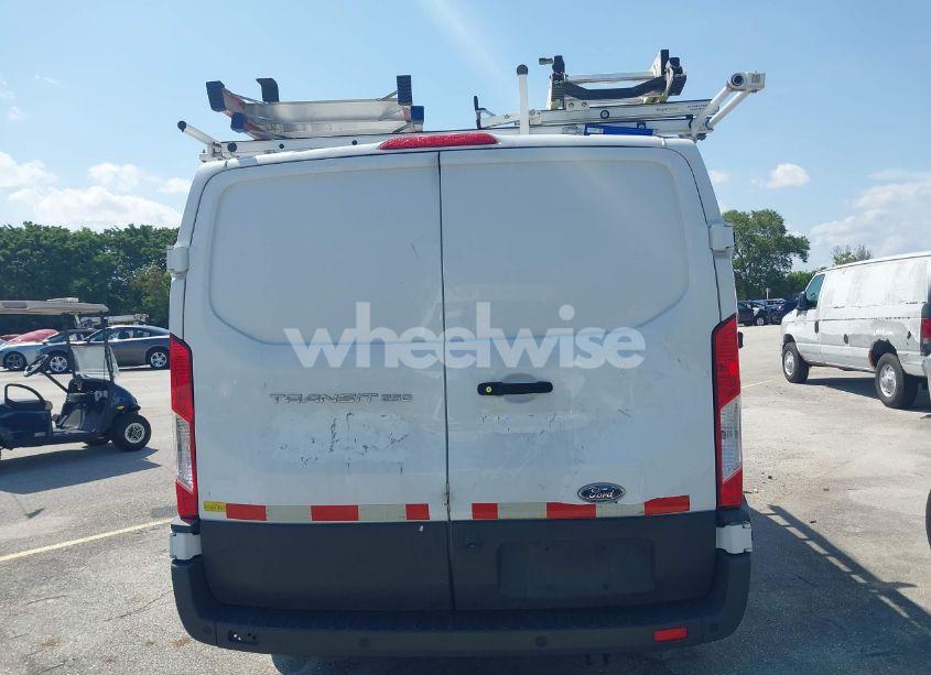 Photo 16 of 2020 Ford Transit-250 N/A (VIN 1FTBR1Y86LKB30999)