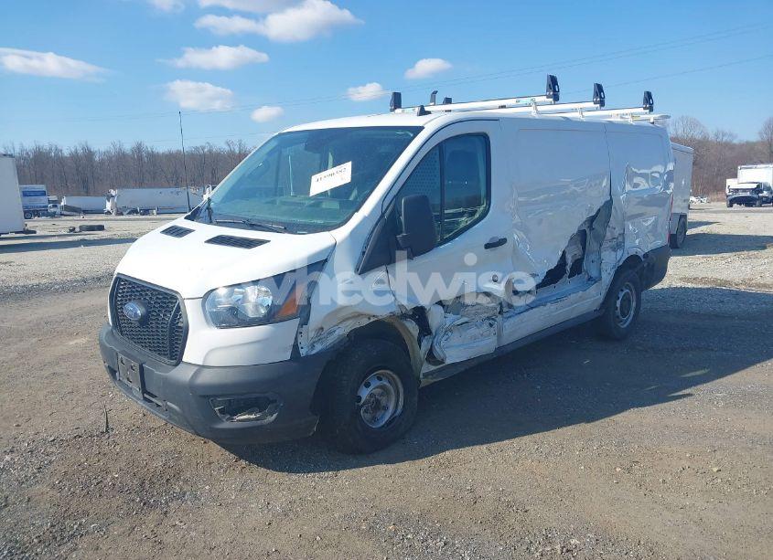Photo 2 of 2022 Ford Transit-250 N/A (VIN 1FTBR1Y86NKA36446)