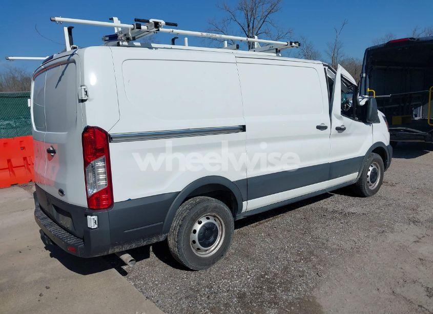 Photo 4 of 2020 Ford Transit-250 N/A (VIN 1FTBR1Y8XLKA84383)