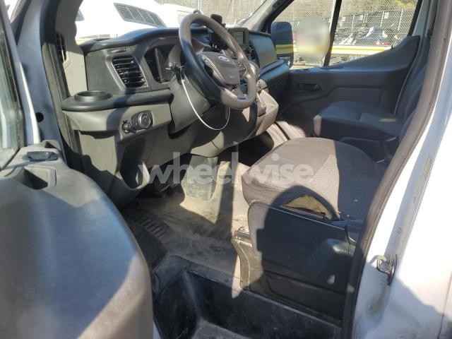 Photo 4 of 2020 FORD TRANSIT T-250 (VIN 1FTBR2C8XLKA40526)