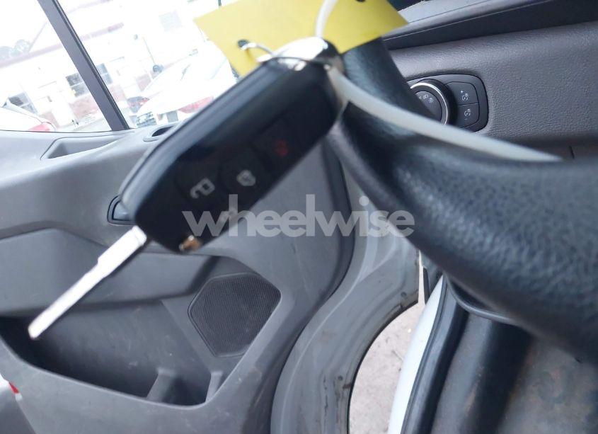 Photo 11 of 2022 Ford Transit-250 CARGO VAN (VIN 1FTBR2CG0NKA17606)