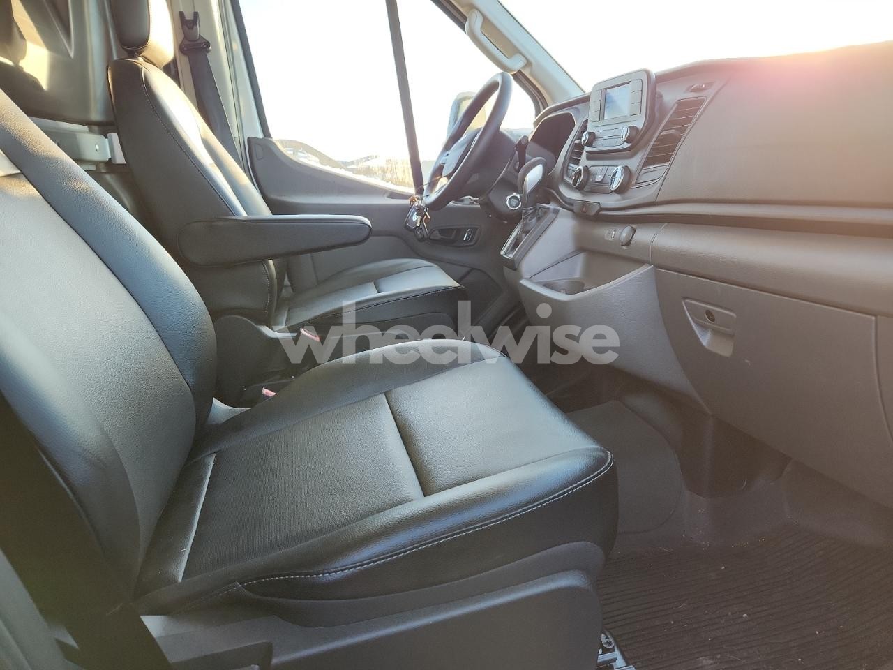 Photo 8 of 2024 FORD TRANSIT 250 WB FORD TRANSIT 250 WB (VIN 1FTBR2CG7RKA41844)