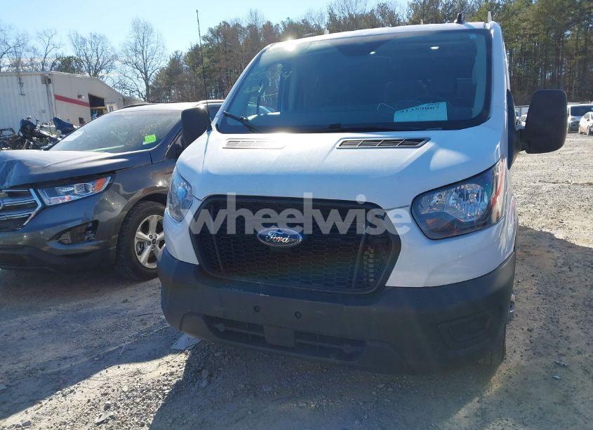 Photo 12 of 2022 Ford Transit-250 N/A (VIN 1FTBR2Y84NKA64395)