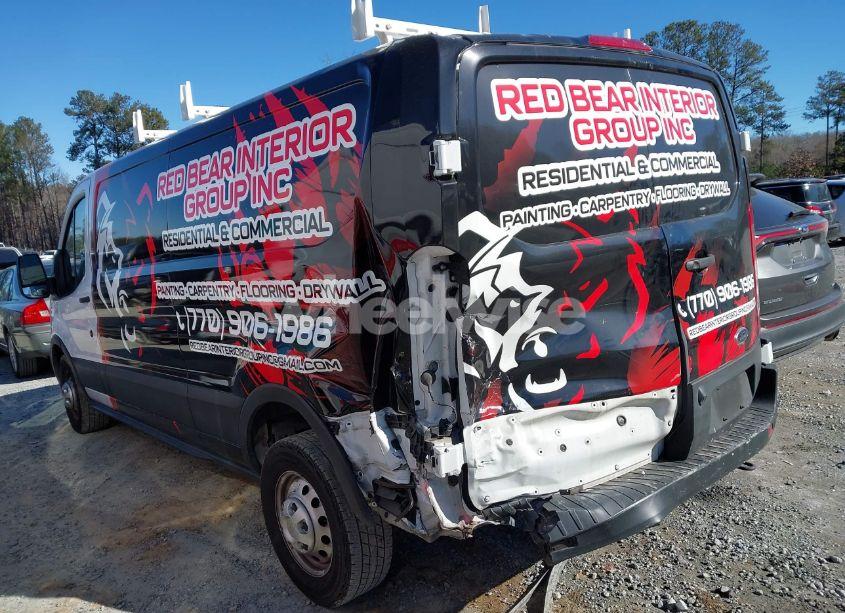 Photo 3 of 2022 Ford Transit-250 N/A (VIN 1FTBR2Y84NKA64395)