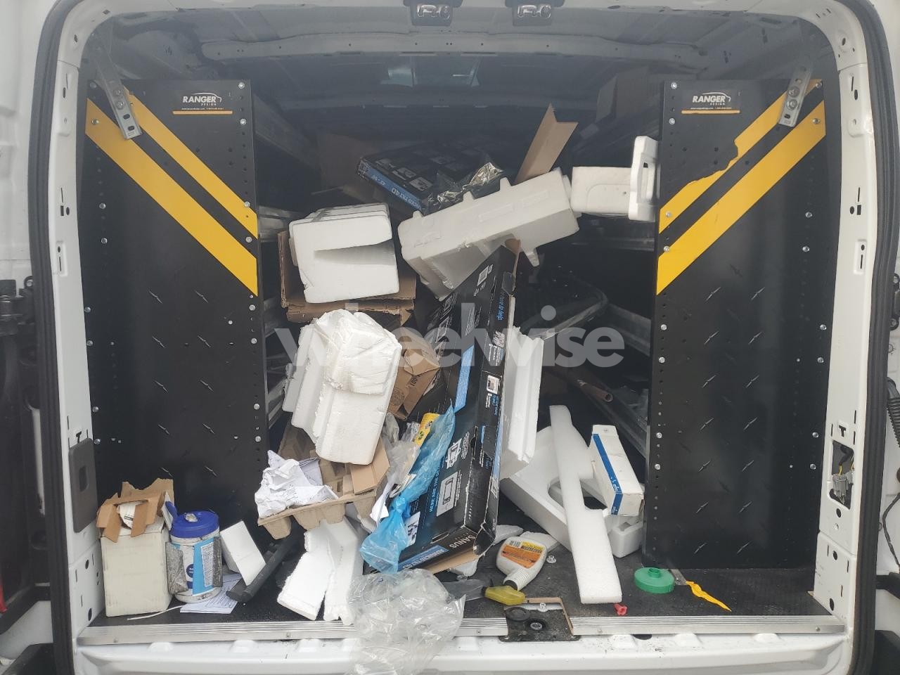 Photo 6 of 2024 FORD TRANSIT T-250 (VIN 1FTBR2Y86RKA58524)