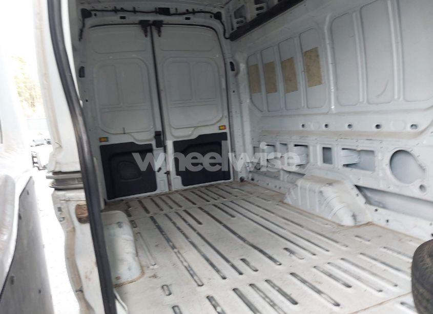 Photo 8 of 2022 Ford Transit-250 CARGO VAN (VIN 1FTBR3U85NKA64529)