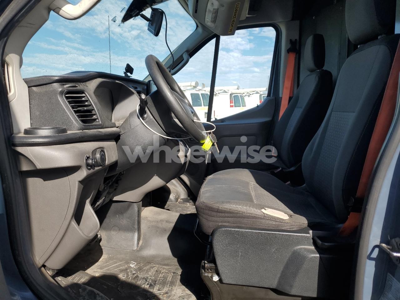 Photo 7 of 2020 FORD TRANSIT T-250 (VIN 1FTBR3X80LKA18762)