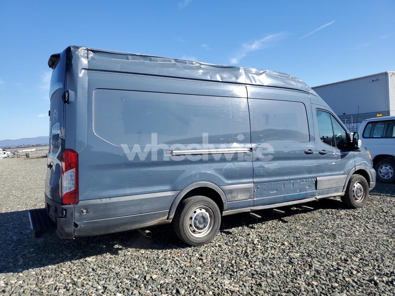 Photo 3 of 2020 FORD TRANSIT T-250 (VIN 1FTBR3X80LKA72501)