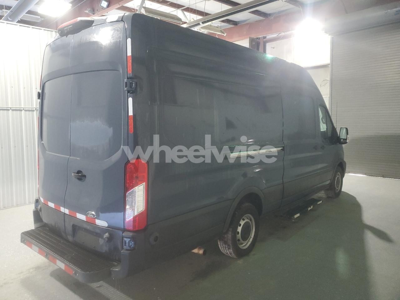 Photo 3 of 2020 FORD TRANSIT T-250 (VIN 1FTBR3X80LKA87371)