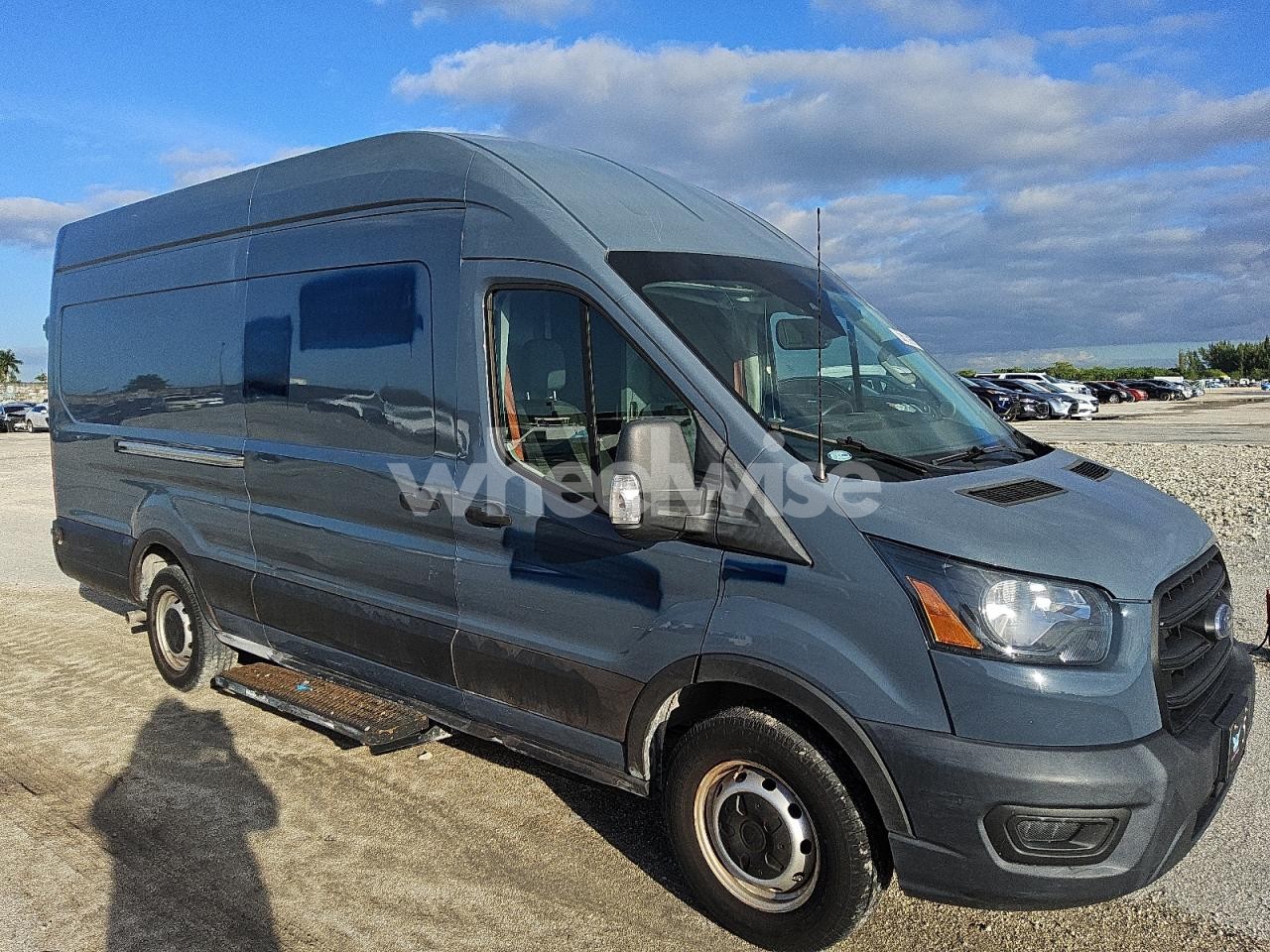 Photo 4 of 2020 FORD TRANSIT T-250 (VIN 1FTBR3X80LKB04105)