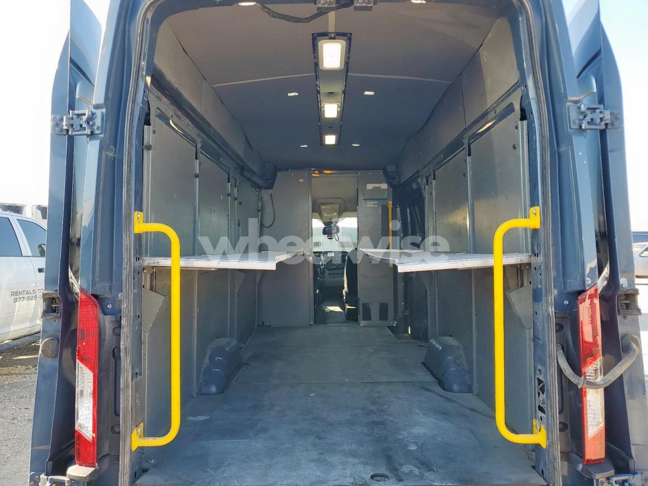 Photo 10 of 2020 FORD TRANSIT T-250 (VIN 1FTBR3X80LKB04489)