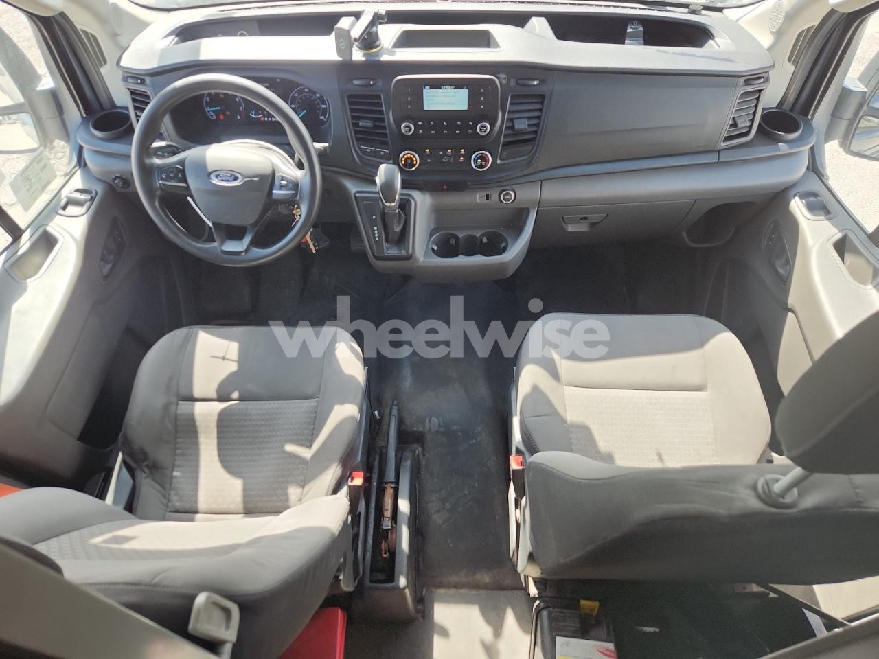 Photo 8 of 2020 FORD TRANSIT T-250 (VIN 1FTBR3X80LKB32616)