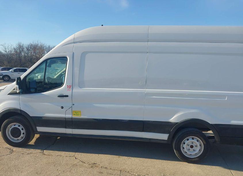 Photo 15 of 2022 Ford Transit-250 CARGO VAN (VIN 1FTBR3X80NKA65812)